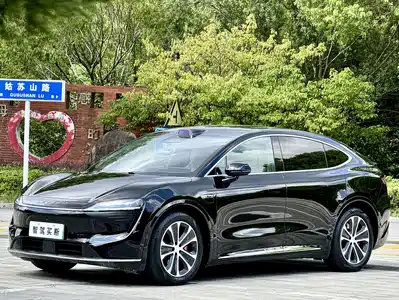 Luxeed R7