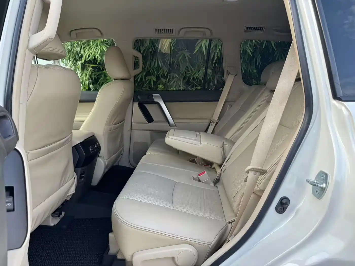 Toyota Prado (Import) 2019 2017 Base Model
