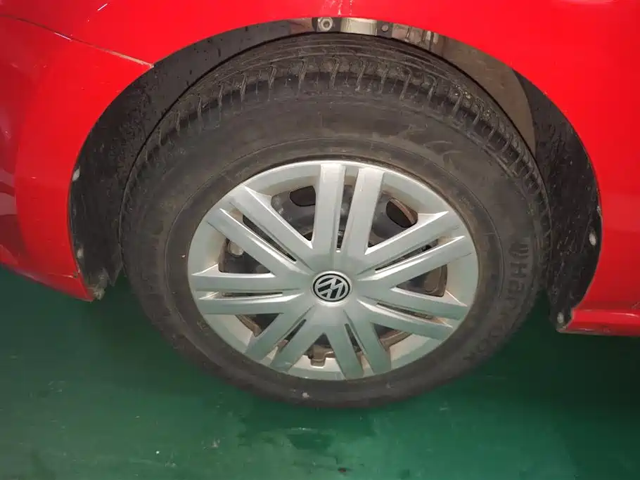 Volkswagen Polo 2018 1.5L Auto Safe Drive фото 6
