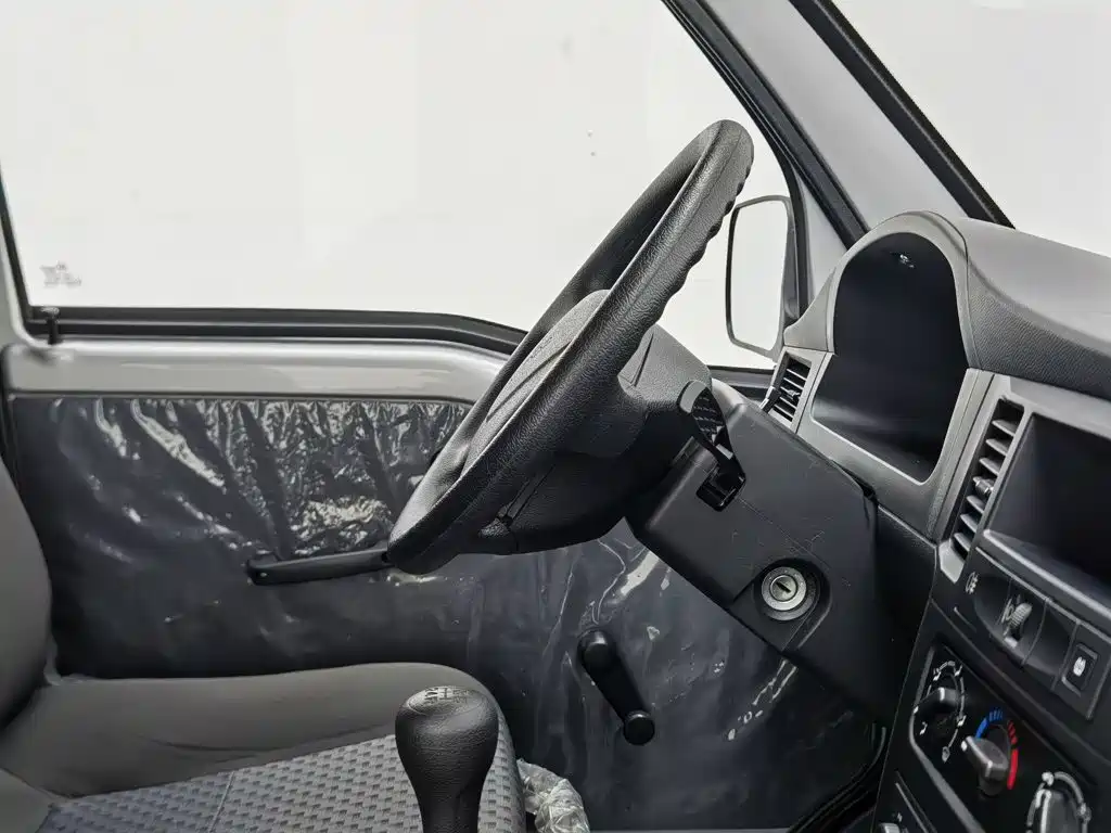 Wuling Motors Wuling Zhiguang 2025 2023 1.5L Utility 5/7-seater
