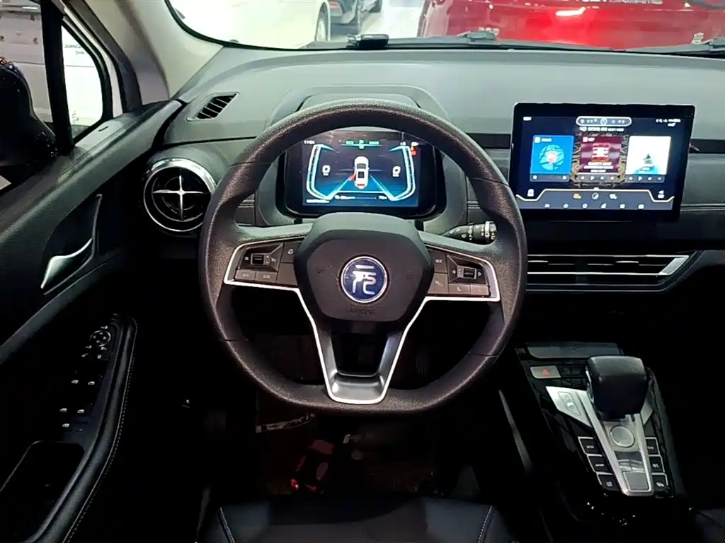 BYD Yuan New Energy 2019 EV360 Smart Connect Edition фото 11