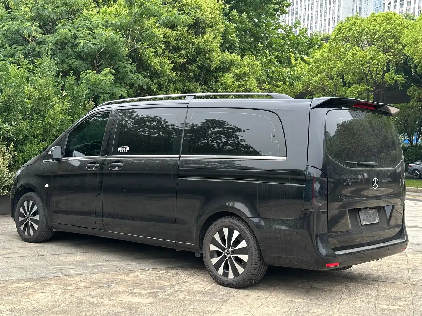 Mercedes-Benz Vito 2024 2.0T Business 7-Seater фото 6