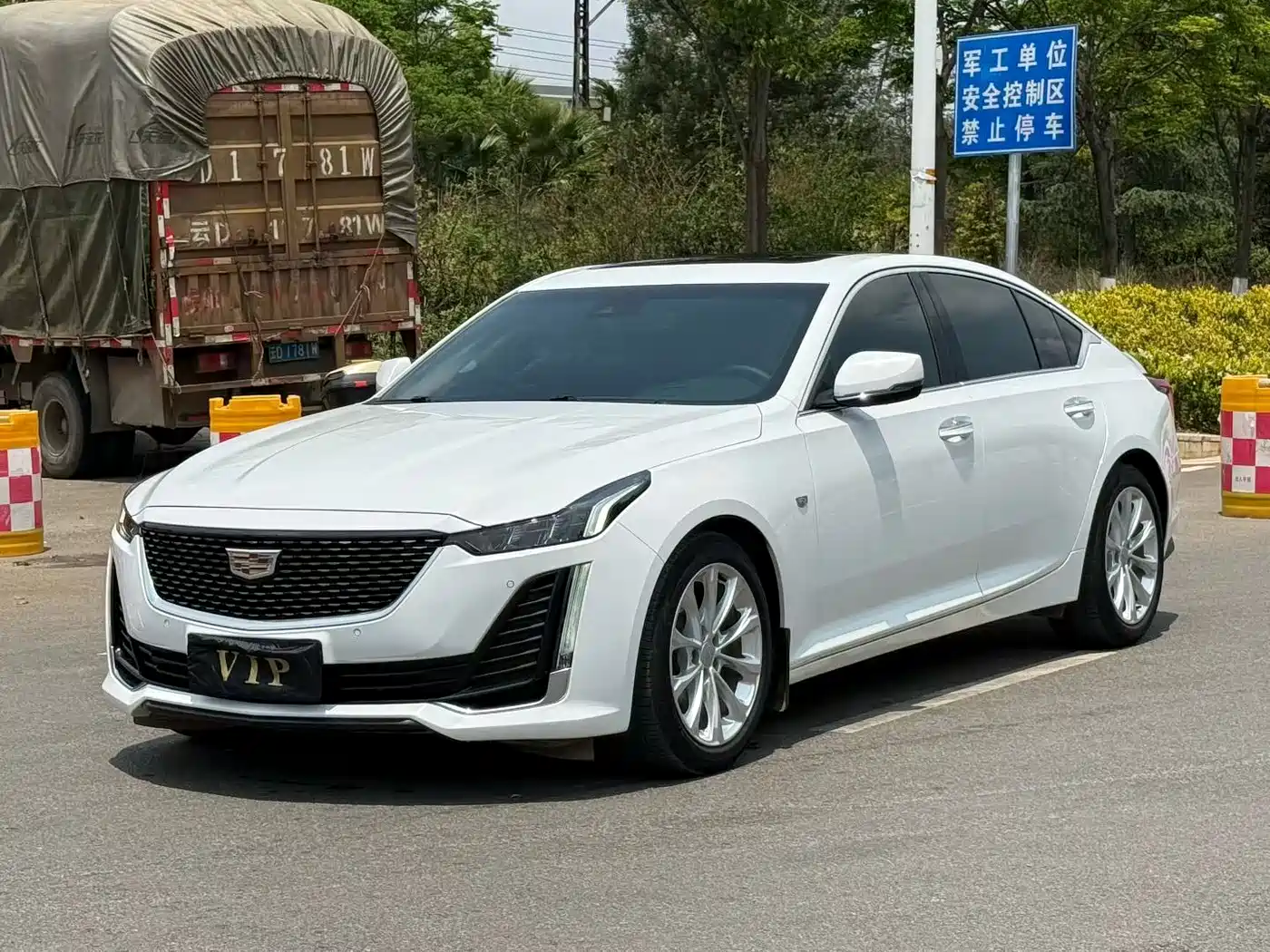 CADILLAC CT5