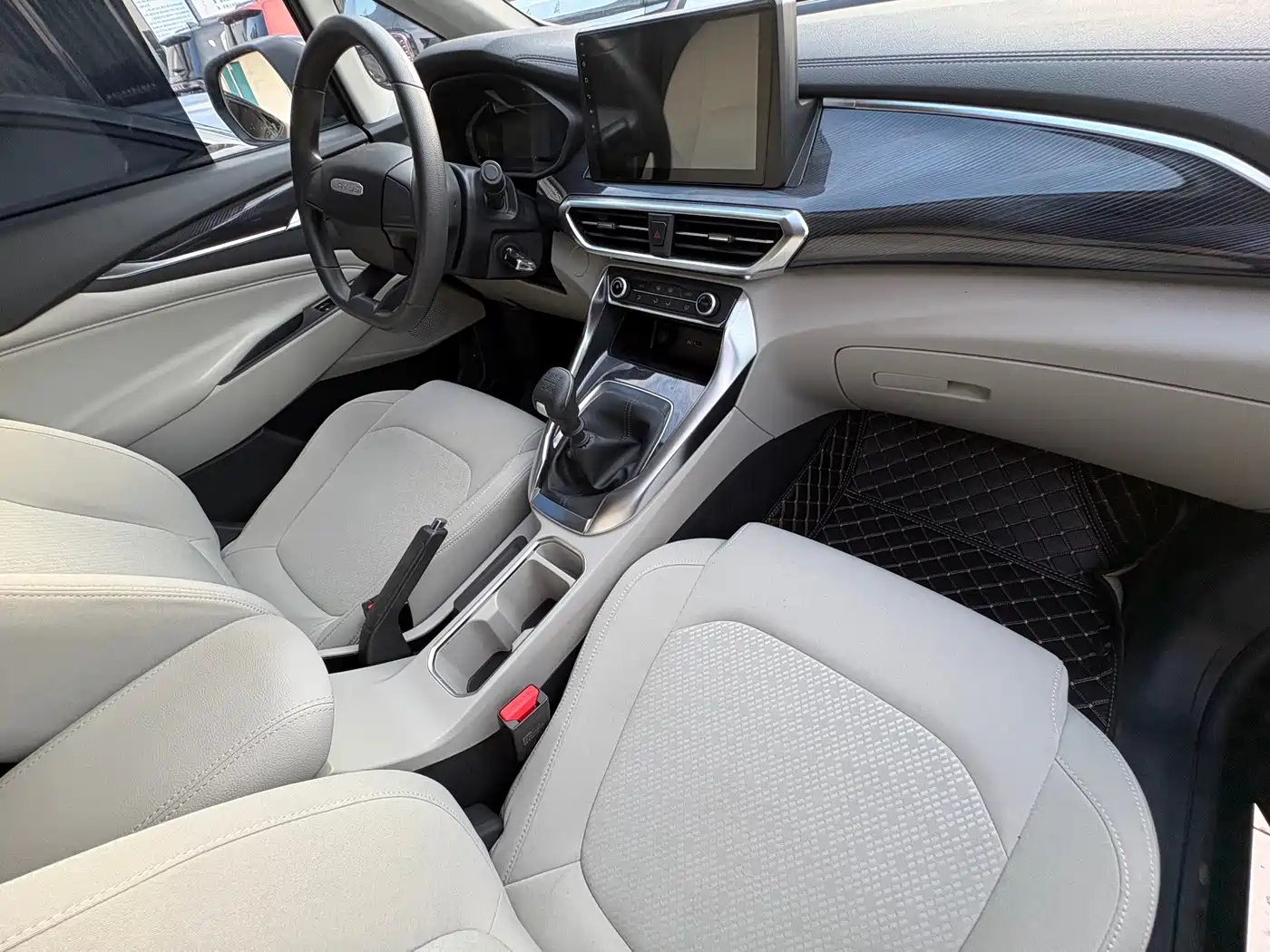 SAIC Maxus Maxus G50 2023 2023 Model 1.5T Manual Joyride A