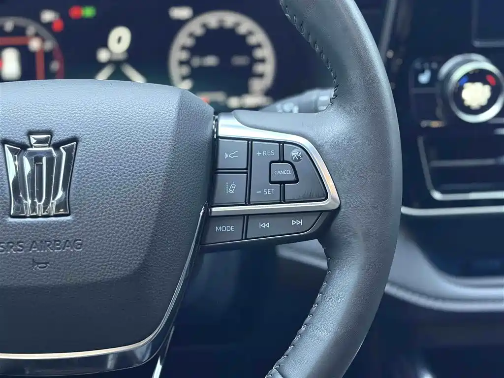 Toyota Crown Kluger 2022 2.0T 4WD Dynamic Edition фото 23