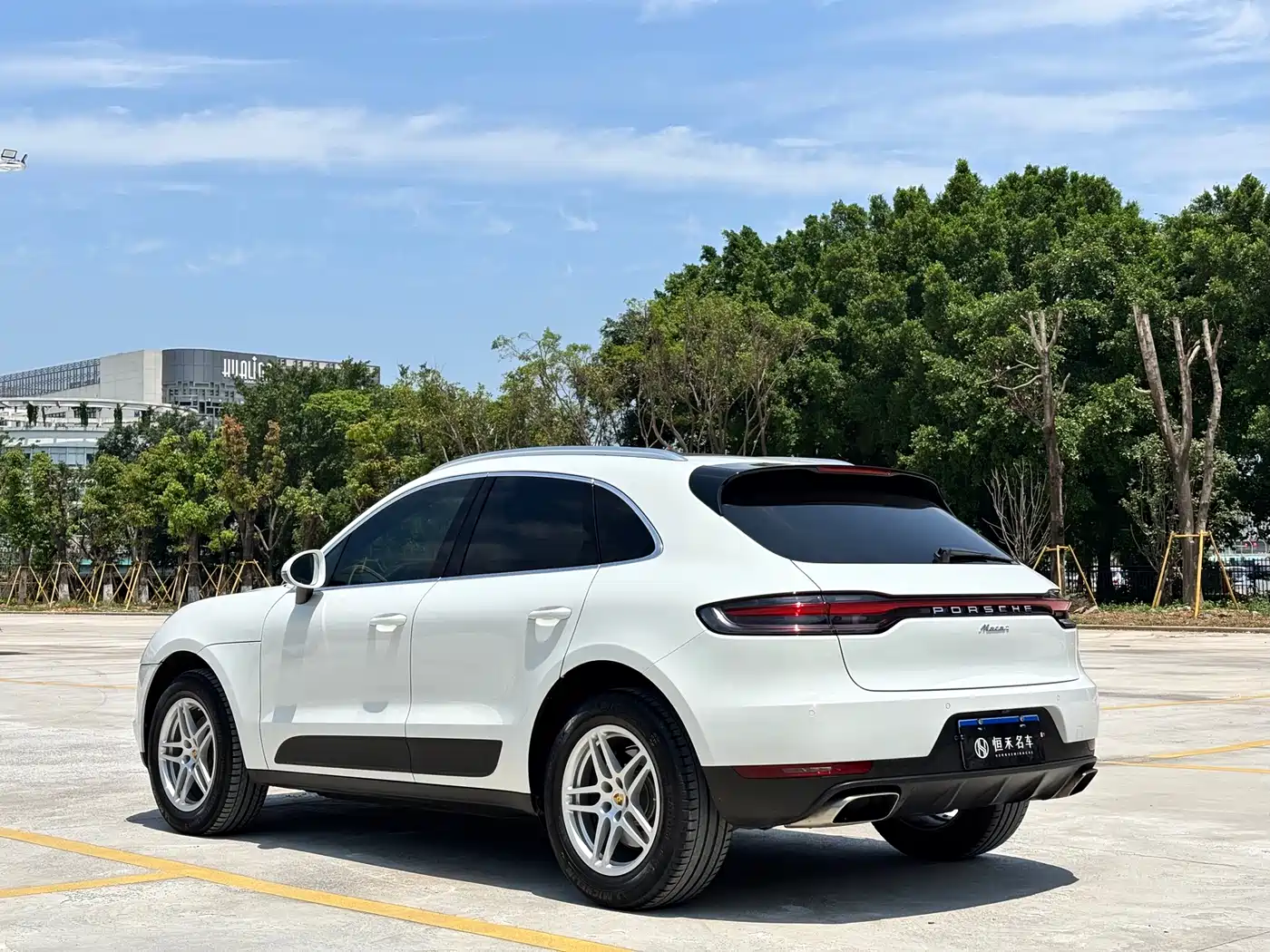 Porsche Macan 2021 Macan 2.0T фото 4