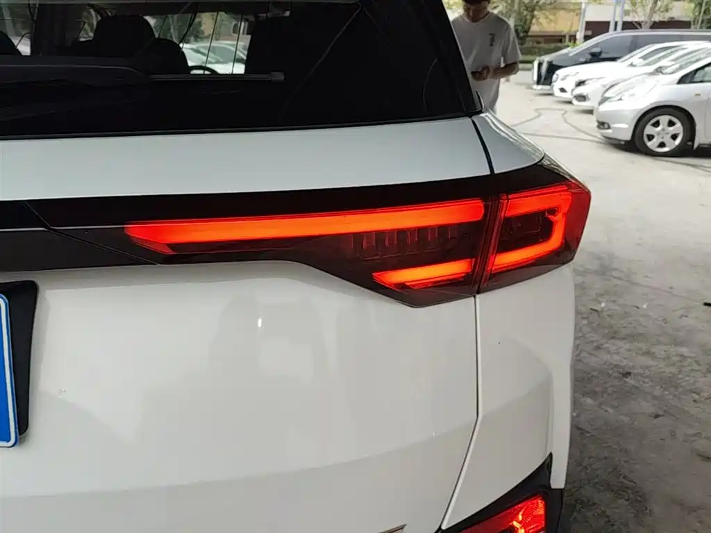 Besturn Bestune T77 2019 2019 230 TID Automatic Luxury China V