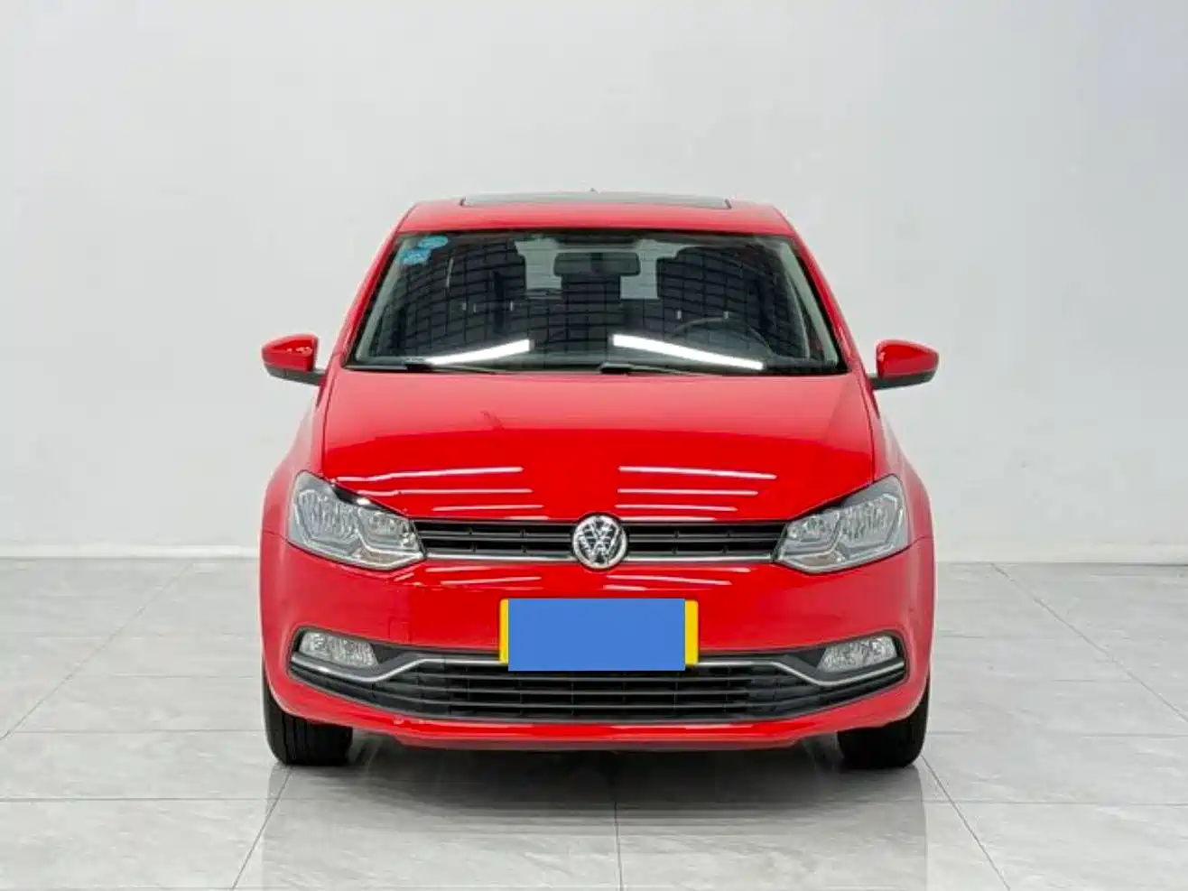 Volkswagen Polo 2016 1.6L Automatic Comfort фото 2
