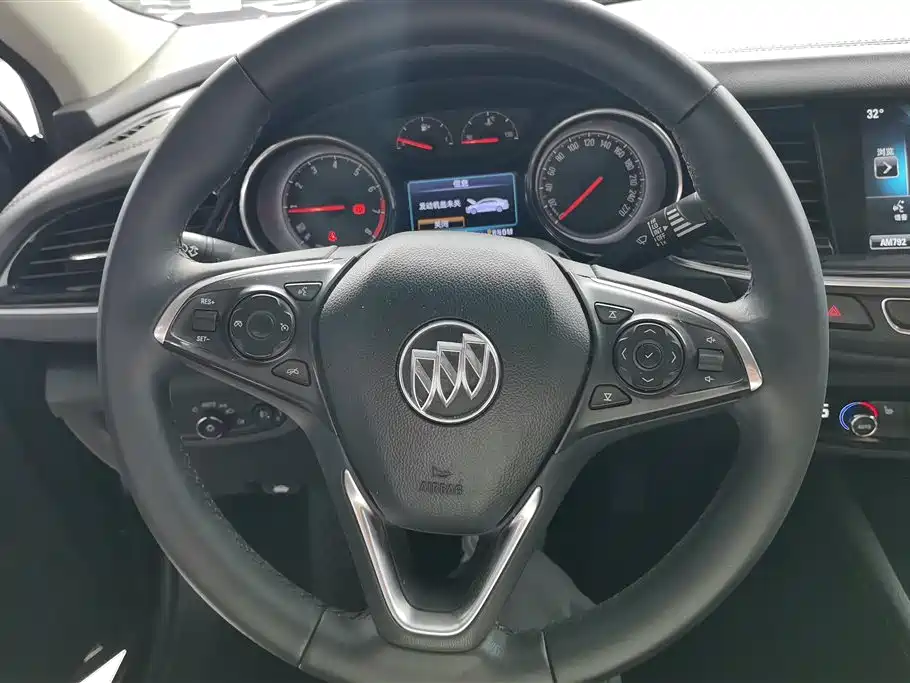 Buick Regal 2019 20T Elite China VI фото 15