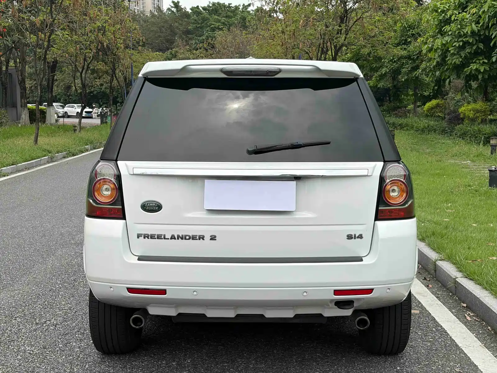 Фото 9 - Land Rover Freelander 2