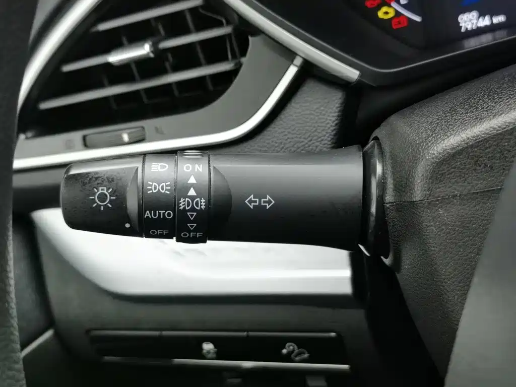 Soueast DX7 2018 2018 Prime 1.5T Manual Smart Connect Star Edition China V