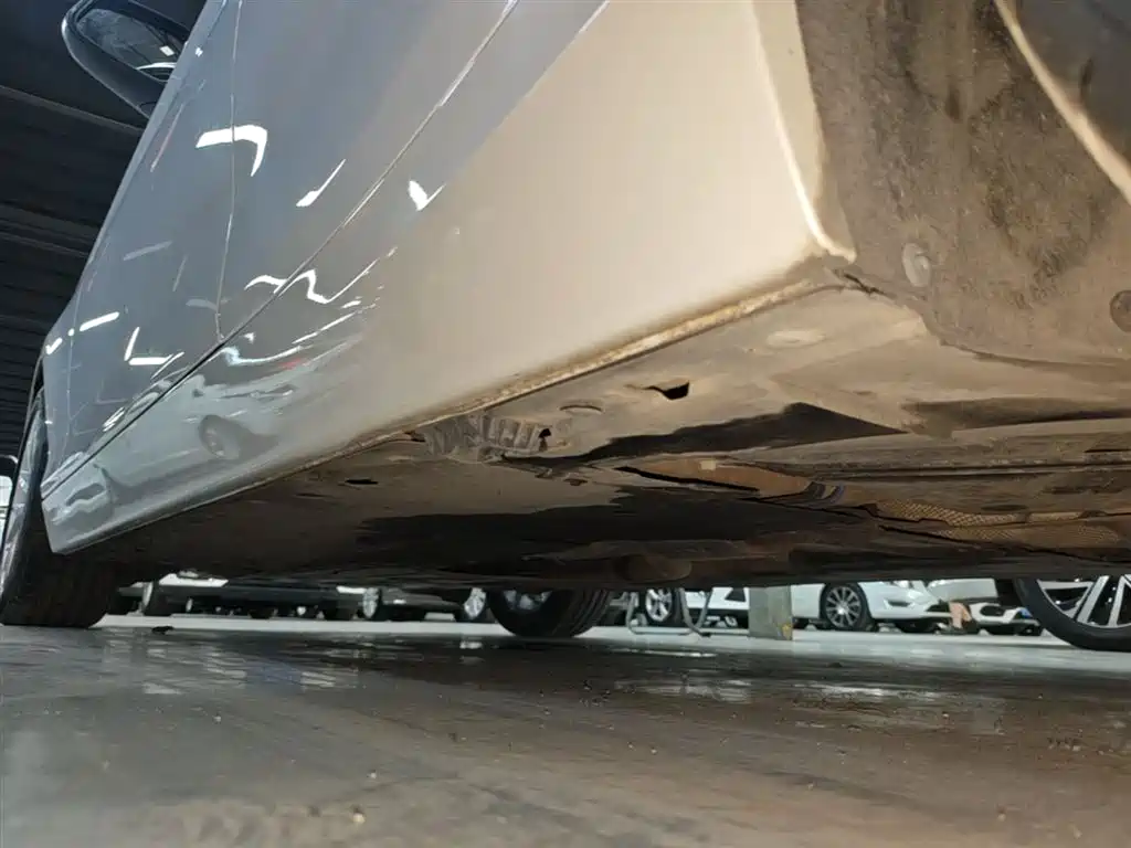 BMW 1 Series (Import) 2016 120i Leading Model фото 22