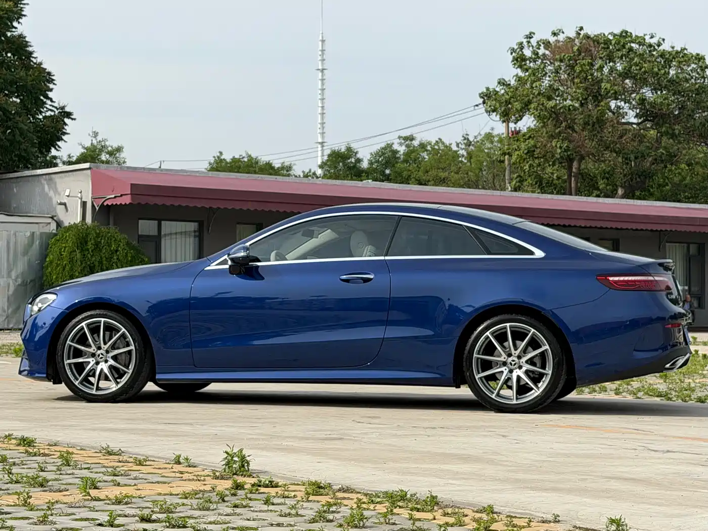 Mercedes-Benz E-Class (Import) 2021 E 260 Coupe фото 3
