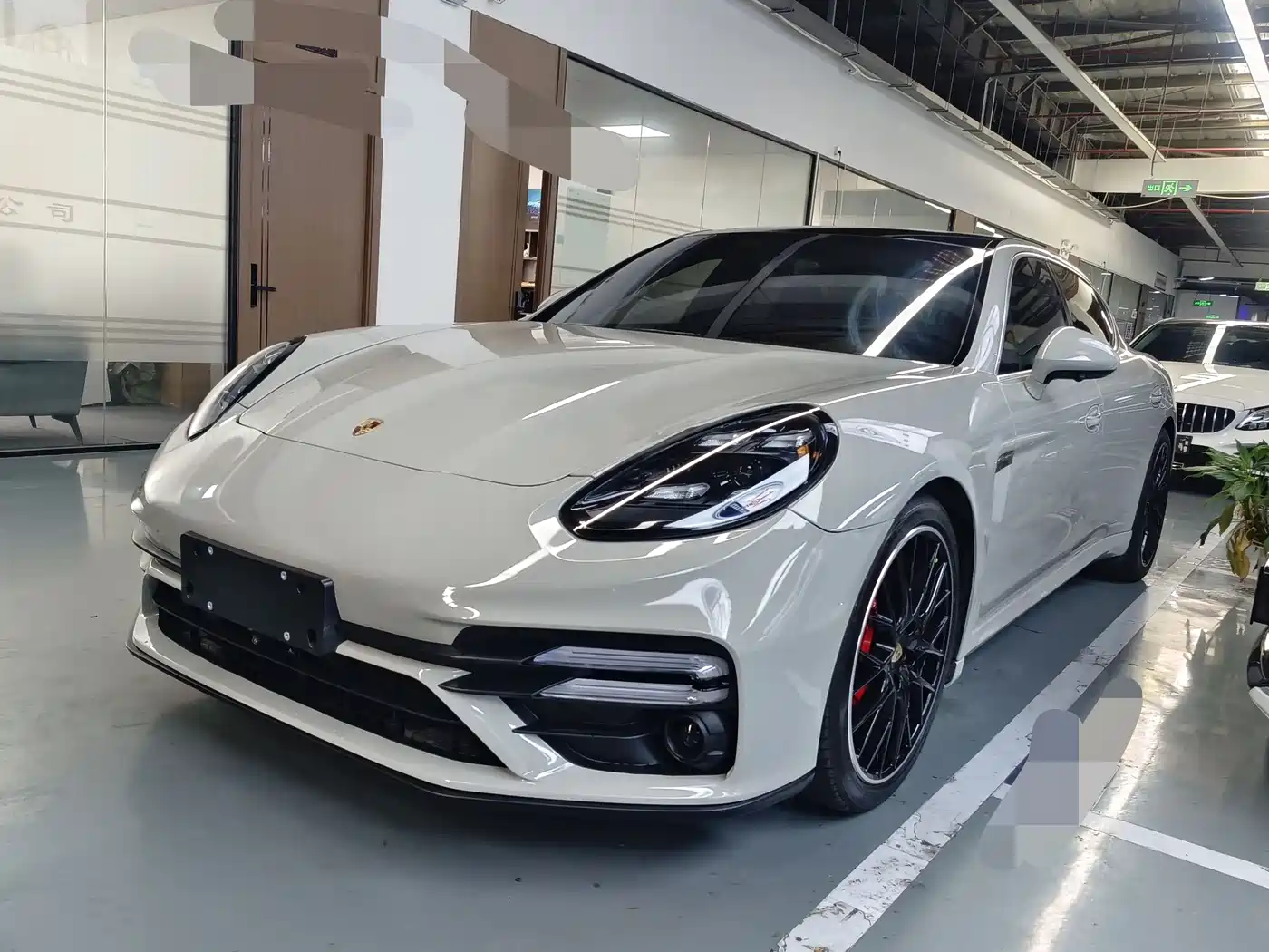Porsche Panamera 2014 Panamera 4 Executive 3.0T