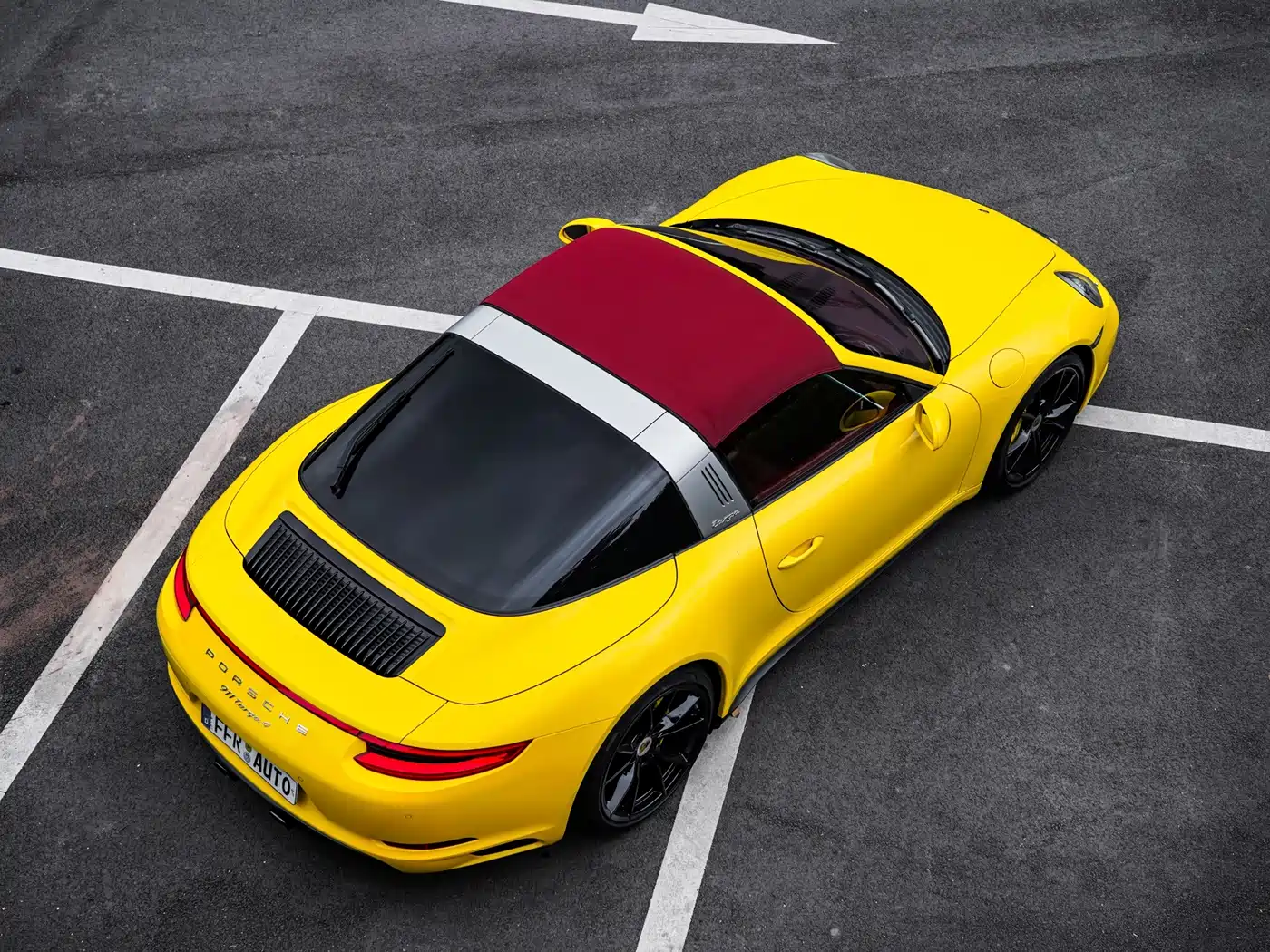 Фото 9 - Porsche 911