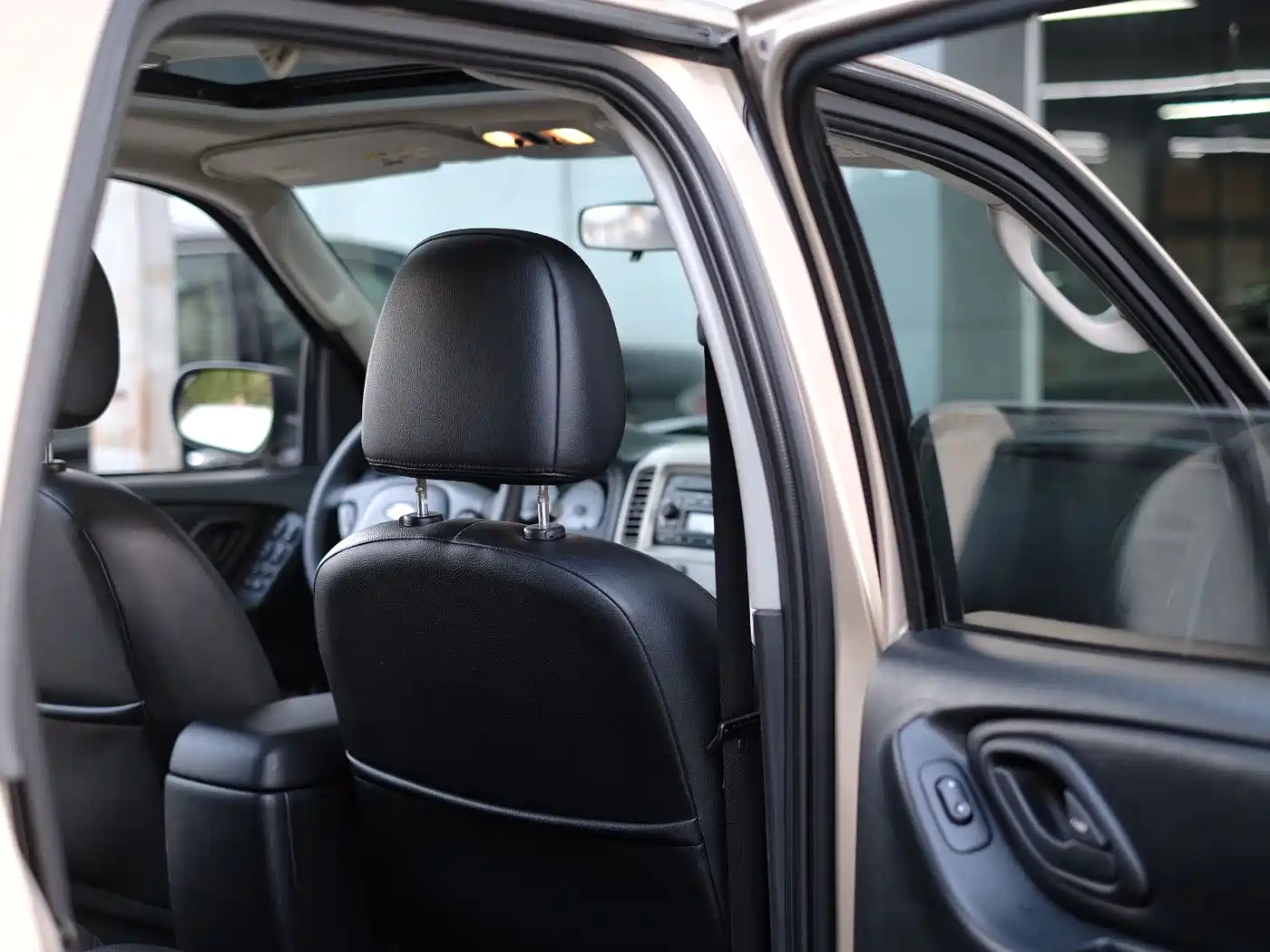 Ford Escape (Import) 2007 2005 3.0 AT