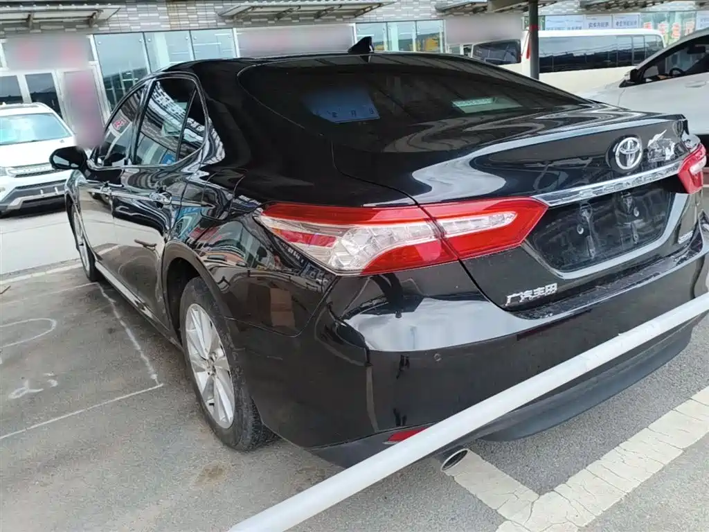 Toyota Camry 2021 2.0G Luxury Edition фото 5