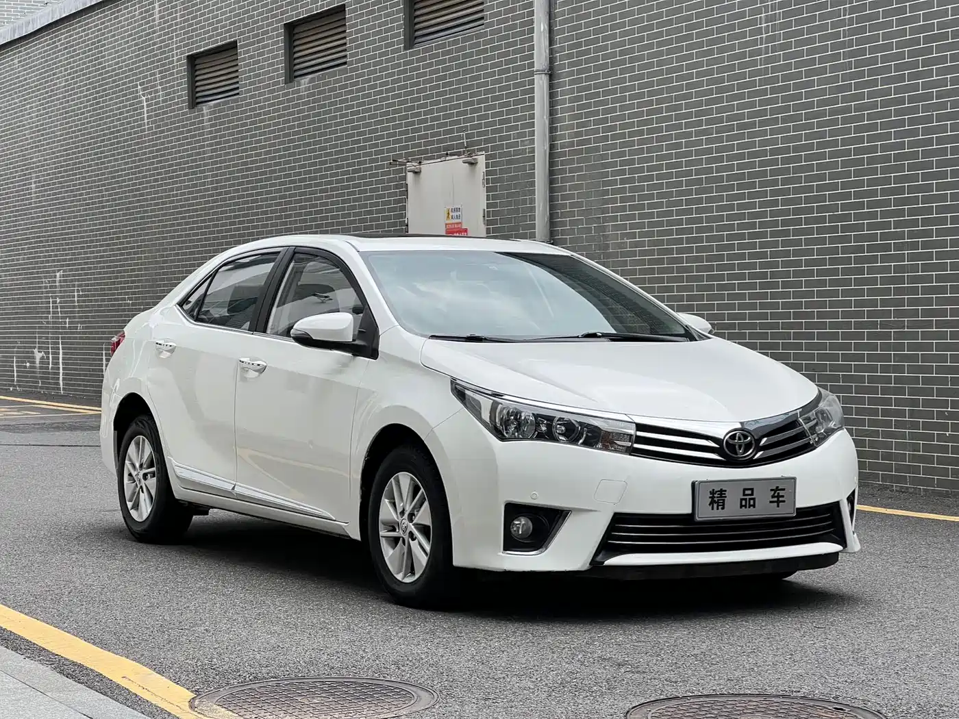 Toyota Corolla 2017 1.2T CVT GL-i фото 3