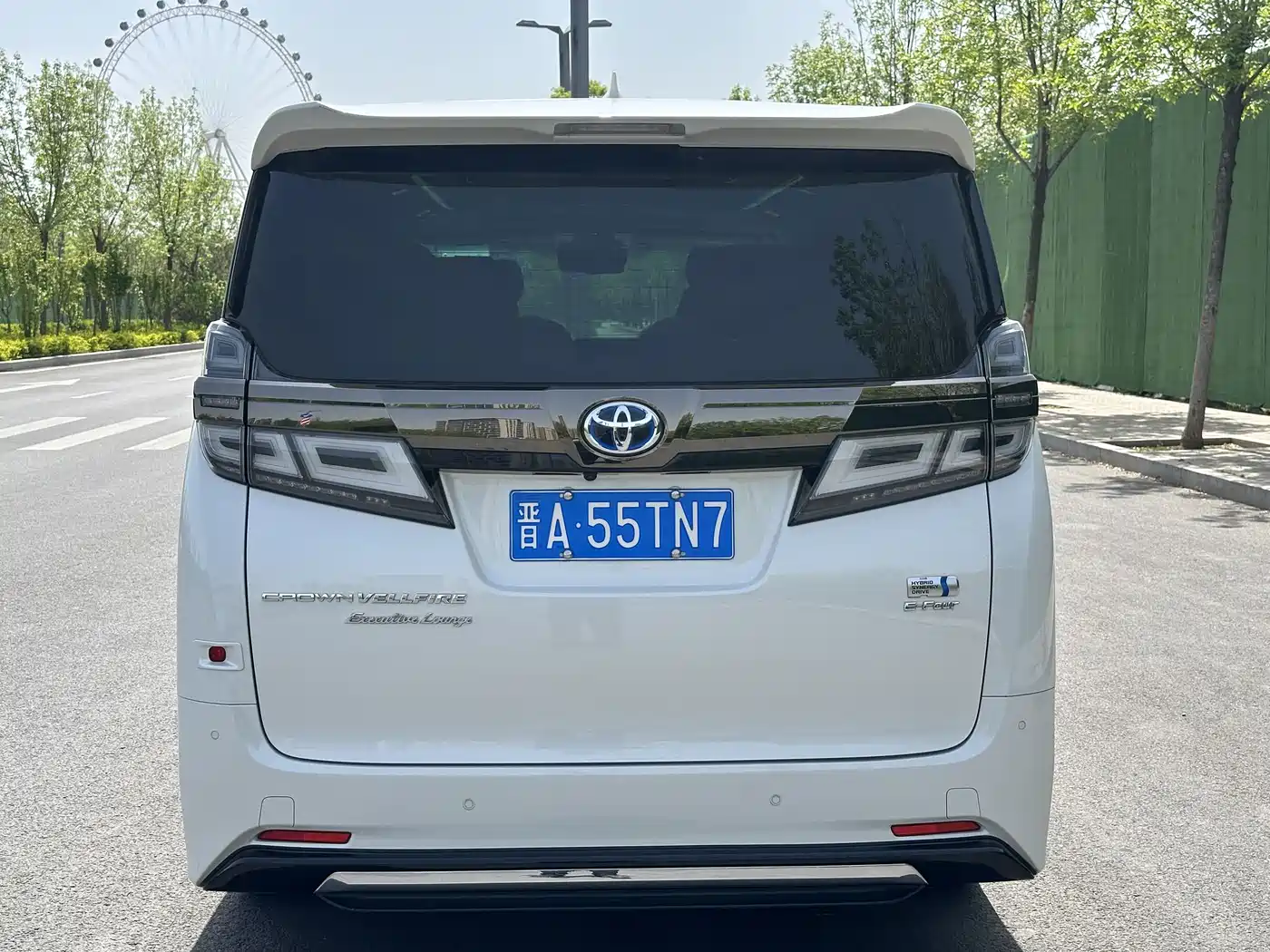 Toyota Vellfire 2023 Crown Hybrid 2.5L HV Ultimate фото 8