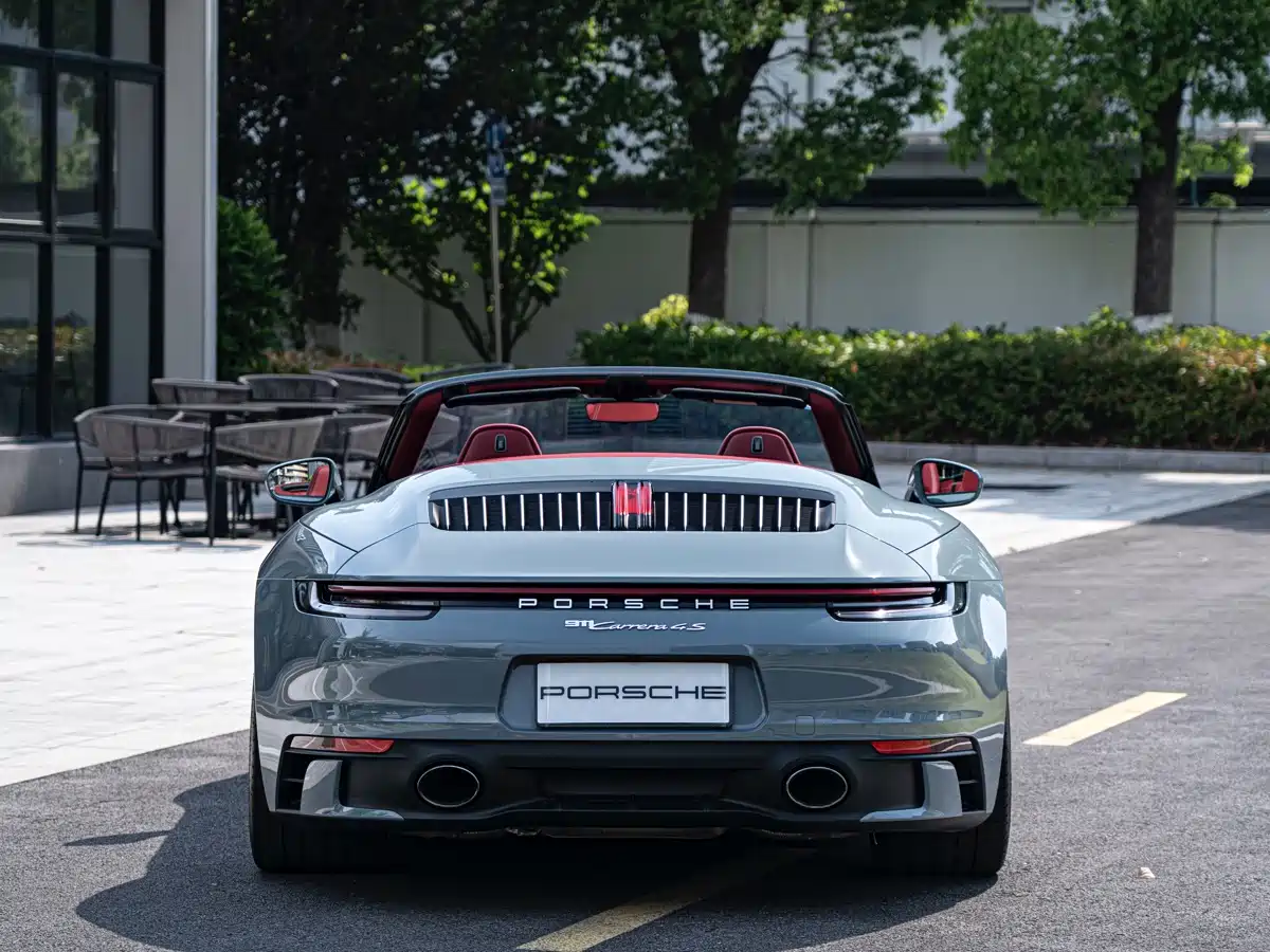 Porsche 911 2022 Carrera 4S Cabriolet 3.0T фото 6