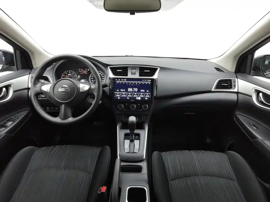 Nissan SYLPHY, миниатюра 5