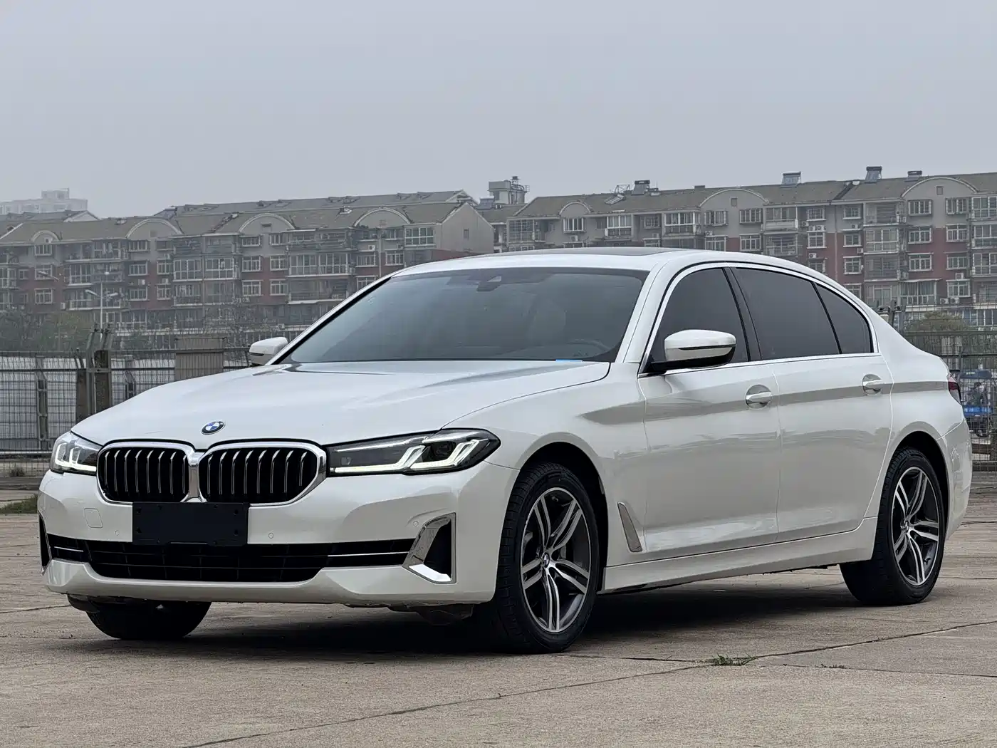 BMW 5 Series 2022 530Li Leading Luxury Package