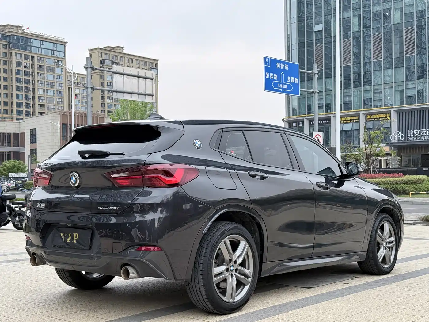 BMW X2 2021 Facelift sDrive25i M Off-Road Package фото 14