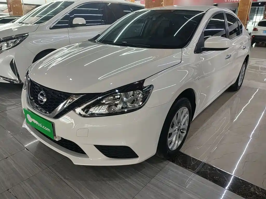 Nissan SYLPHY, миниатюра 2