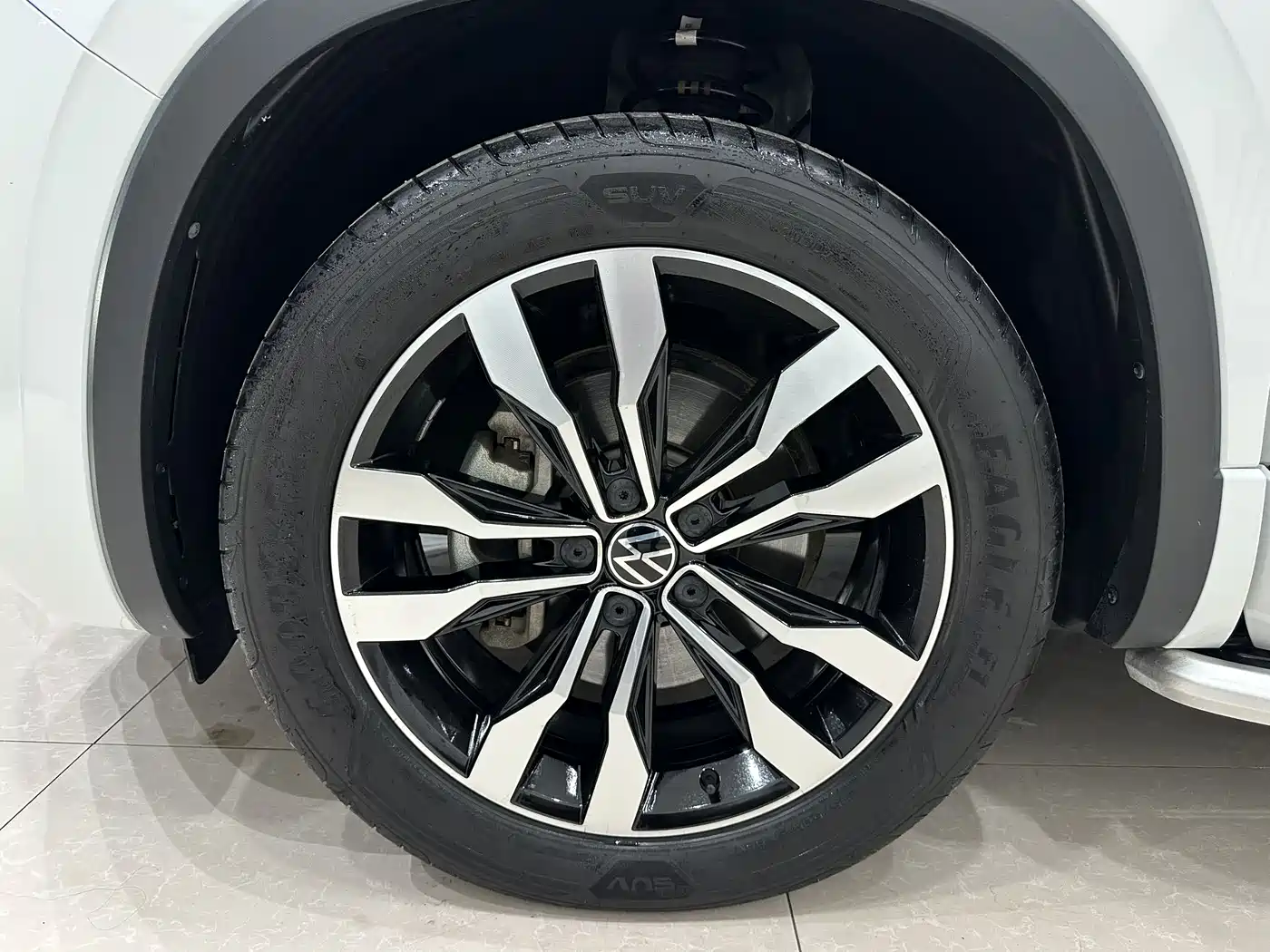 Volkswagen Tayron 2022 380TSI 4WD R-Line Smart Connect Edition фото 33