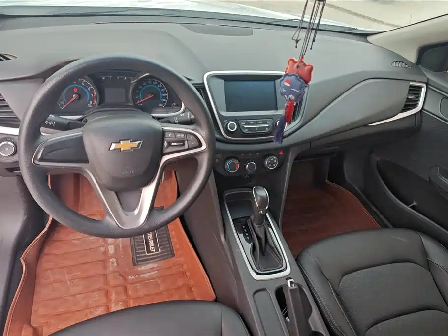 Chevrolet Cavalier 2019 320 Automatic Joy Edition фото 12
