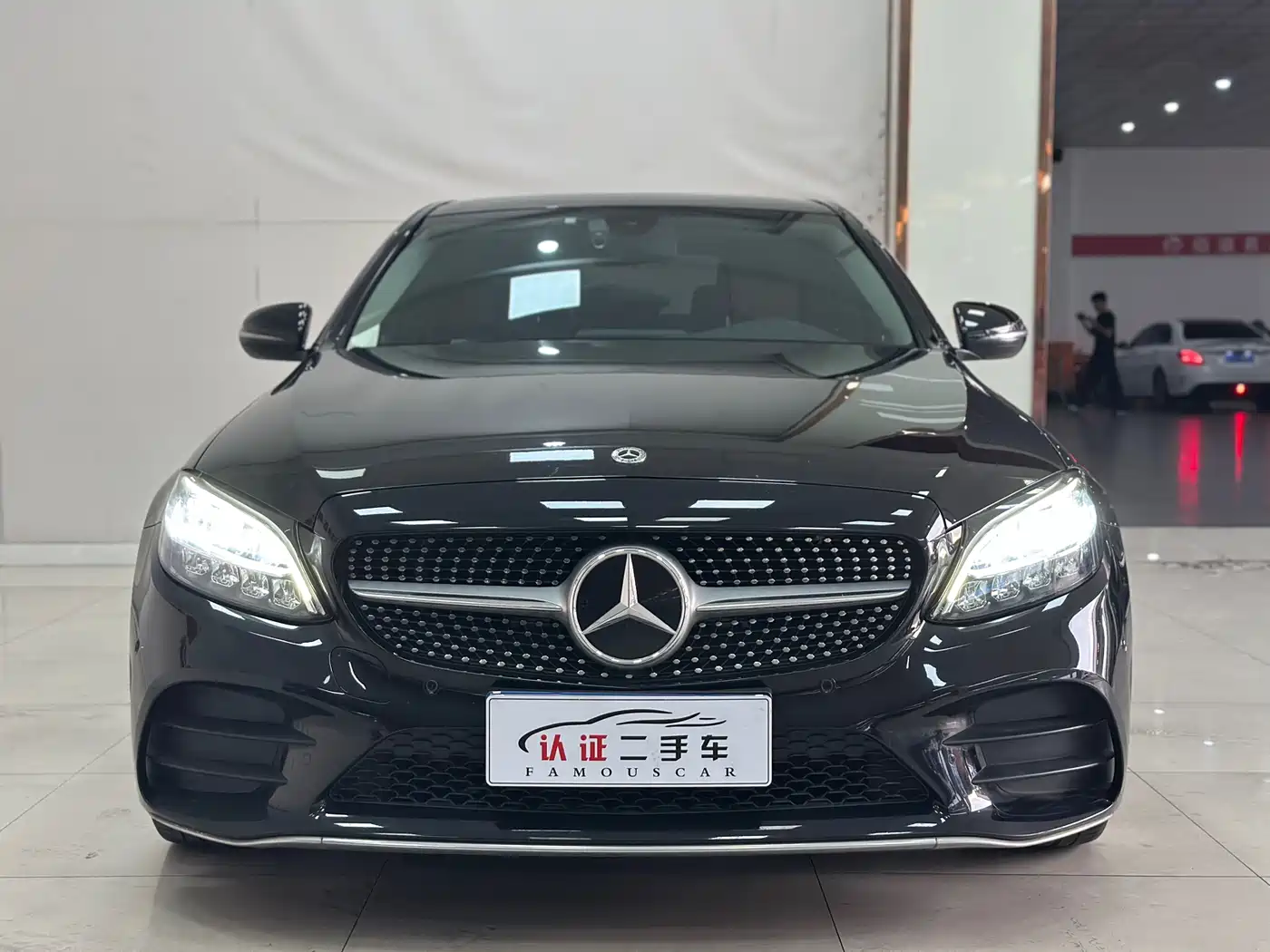MERCEDES-BENZ CLASS C