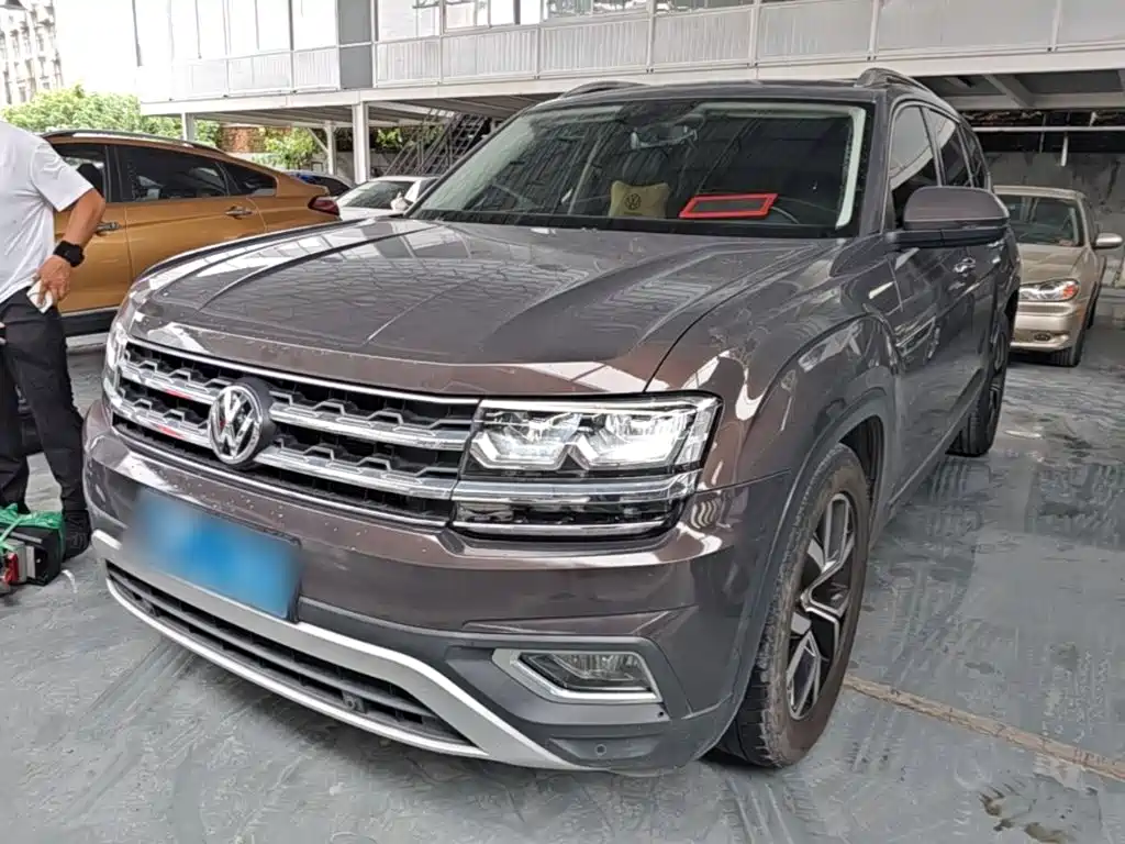 Фото 2 - Volkswagen Teramont