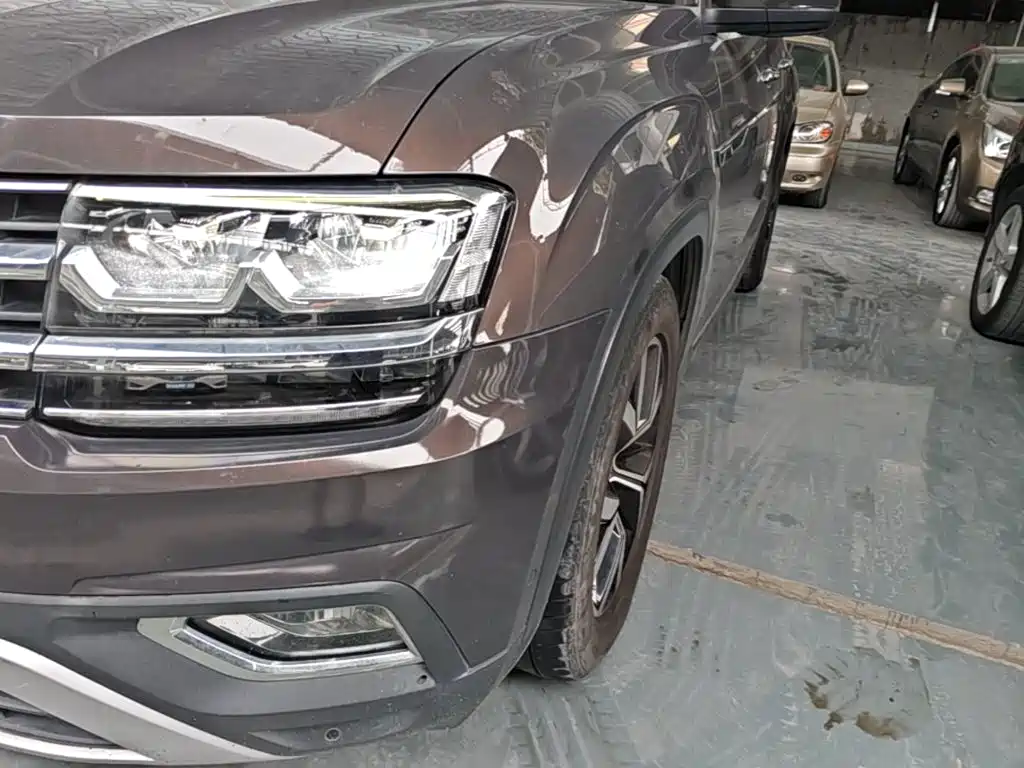 Фото 24 - Volkswagen Teramont