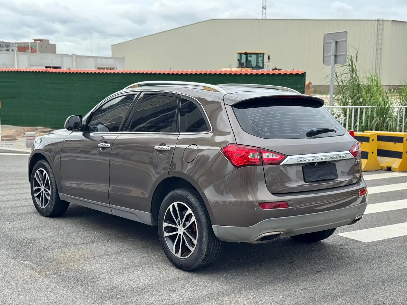 Zotye T600 2016 2015 2.0T DCT Luxury