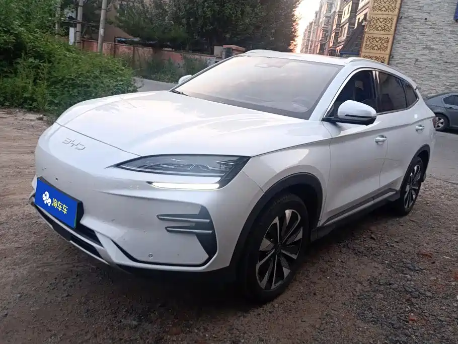 Photo 1 - BYD Song PLUS PHEV
