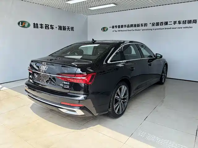 Audi A6L 2025 45 TFSI quattro Premium Sport — фото 4