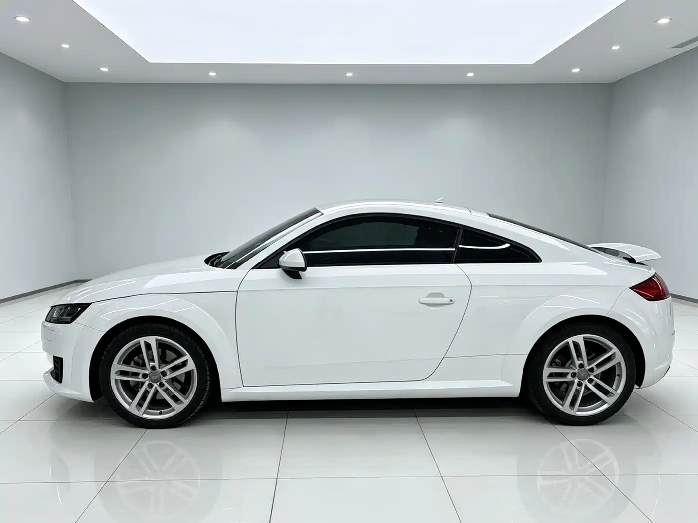 Audi TT 2015 TT Coupe 45 TFSI фото 4