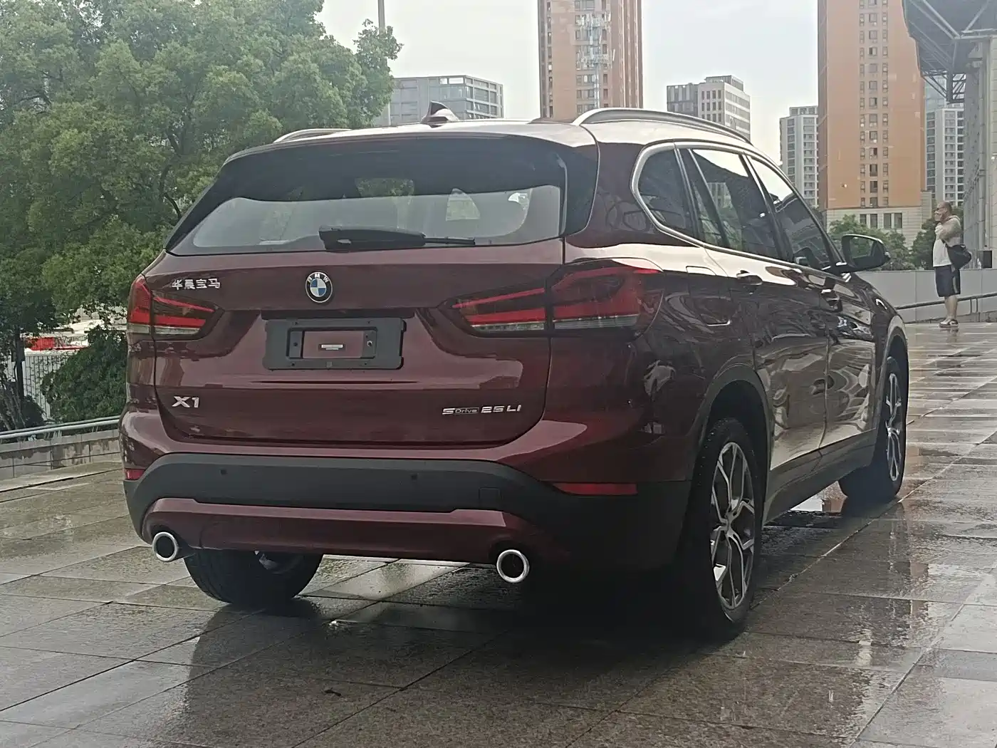 BMW X1 2022 sDrive25Li Leading фото 8