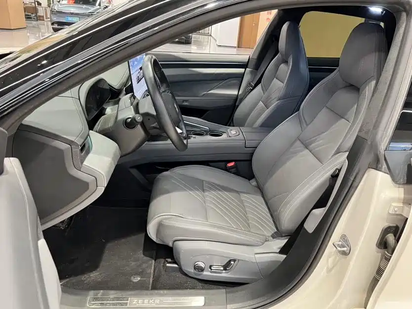 ZEEKR EXTREME KRYPTON 001