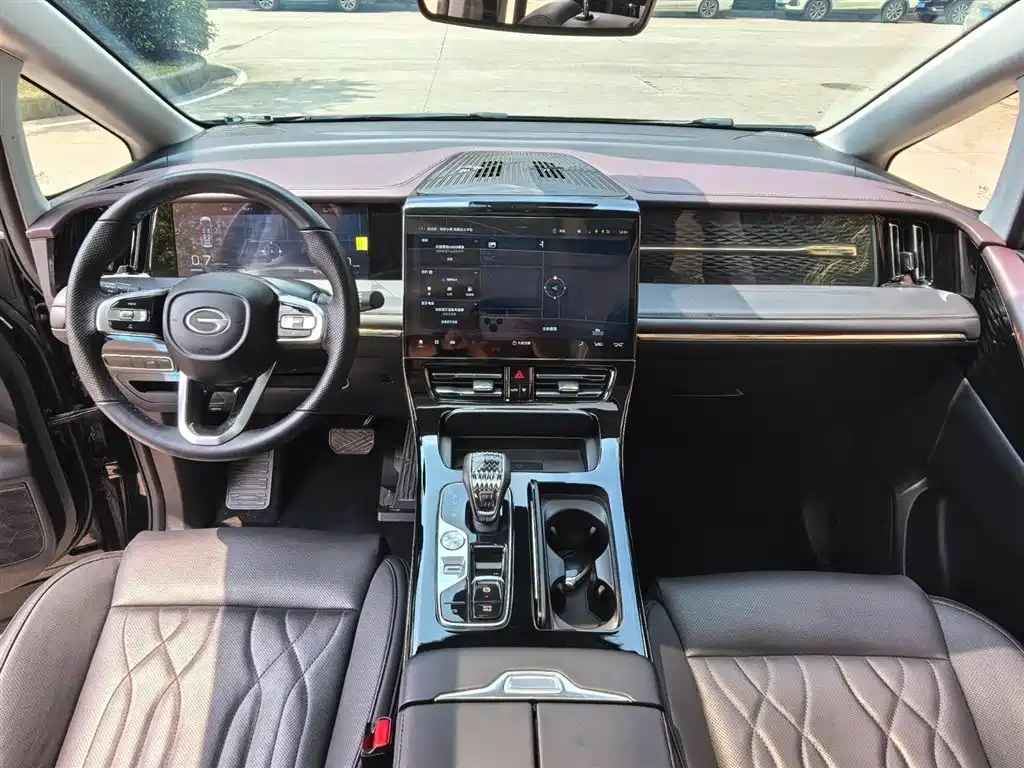 GAC Trumpchi Trumpchi M8 2023 Model Master Series Hybrid Ultimate Edition фото 9