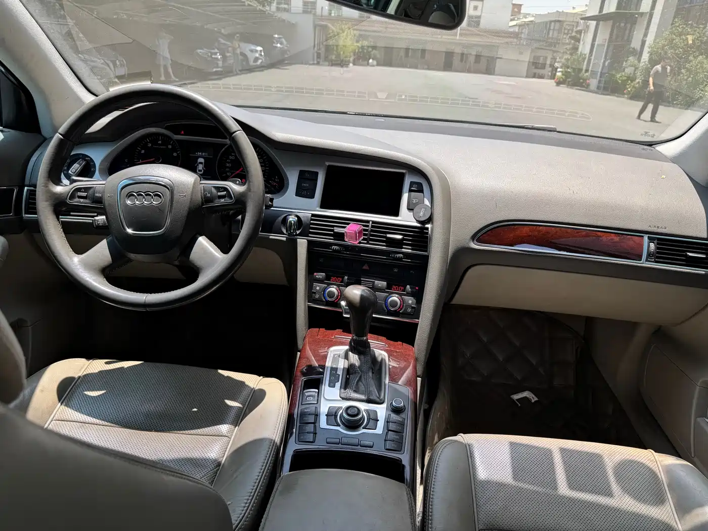 Audi A6L 2011 Model 2.0 TFSI Auto Standard фото 10