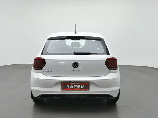 Volkswagen Polo 2023 Facelift Plus 1.5L Auto Joyful Living Edition — фото 4
