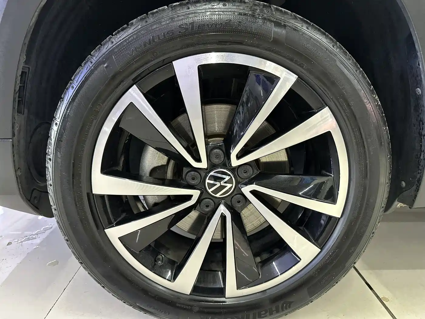 Volkswagen Tharu, миниатюра 10