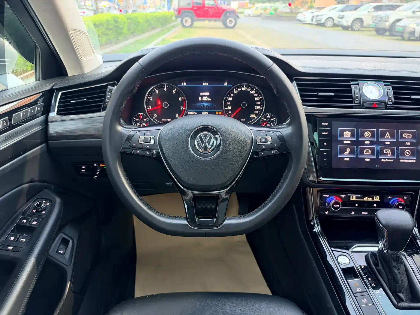 Volkswagen Phideon 2018 2018 Facelift 380TSI FWD Business