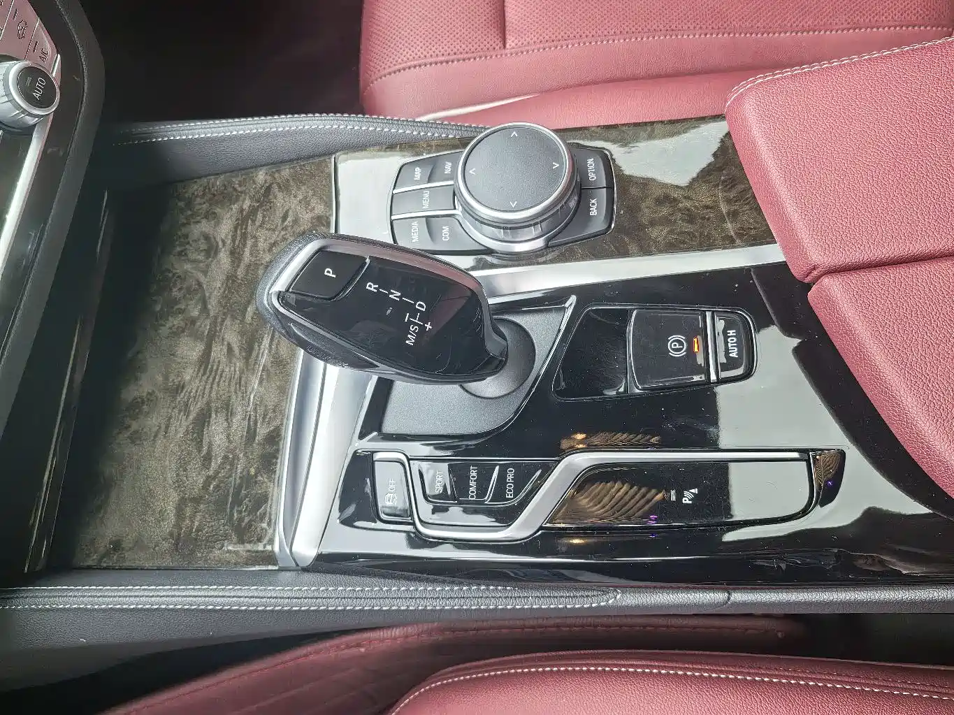 BMW 5 Series 2021 525Li M Sport Package фото 5