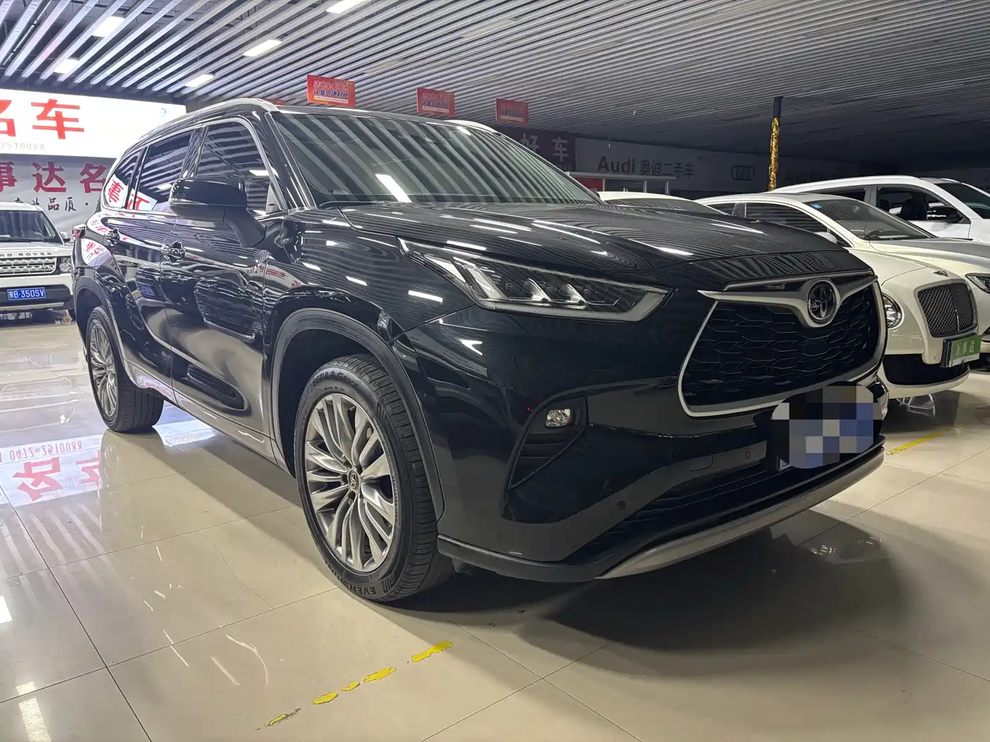 Toyota Highlander 2022 380T 4WD Premium 7-Seater фото 8