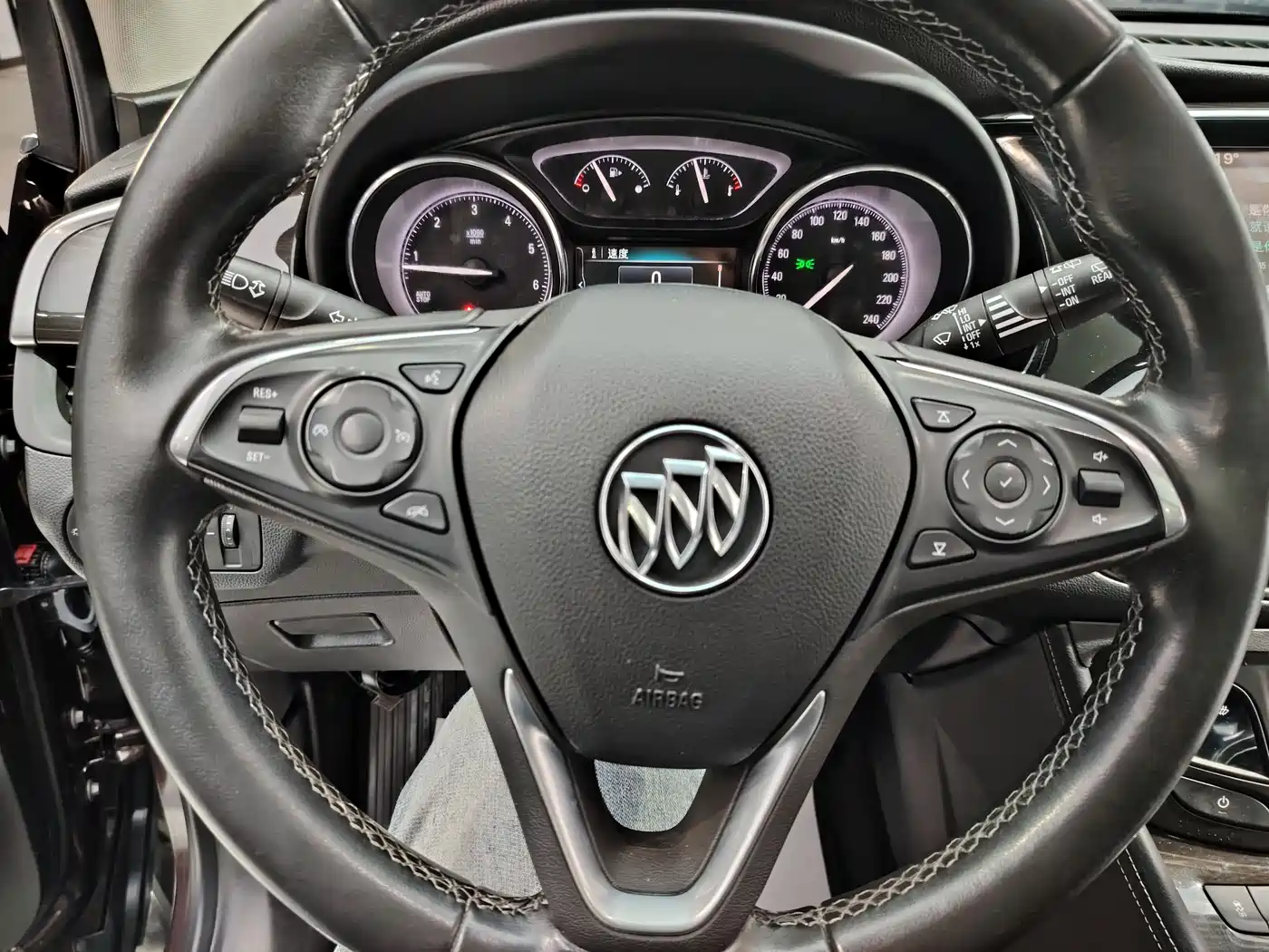 Buick Envision Plus 2019 20T FWD Elite Model China VI фото 10