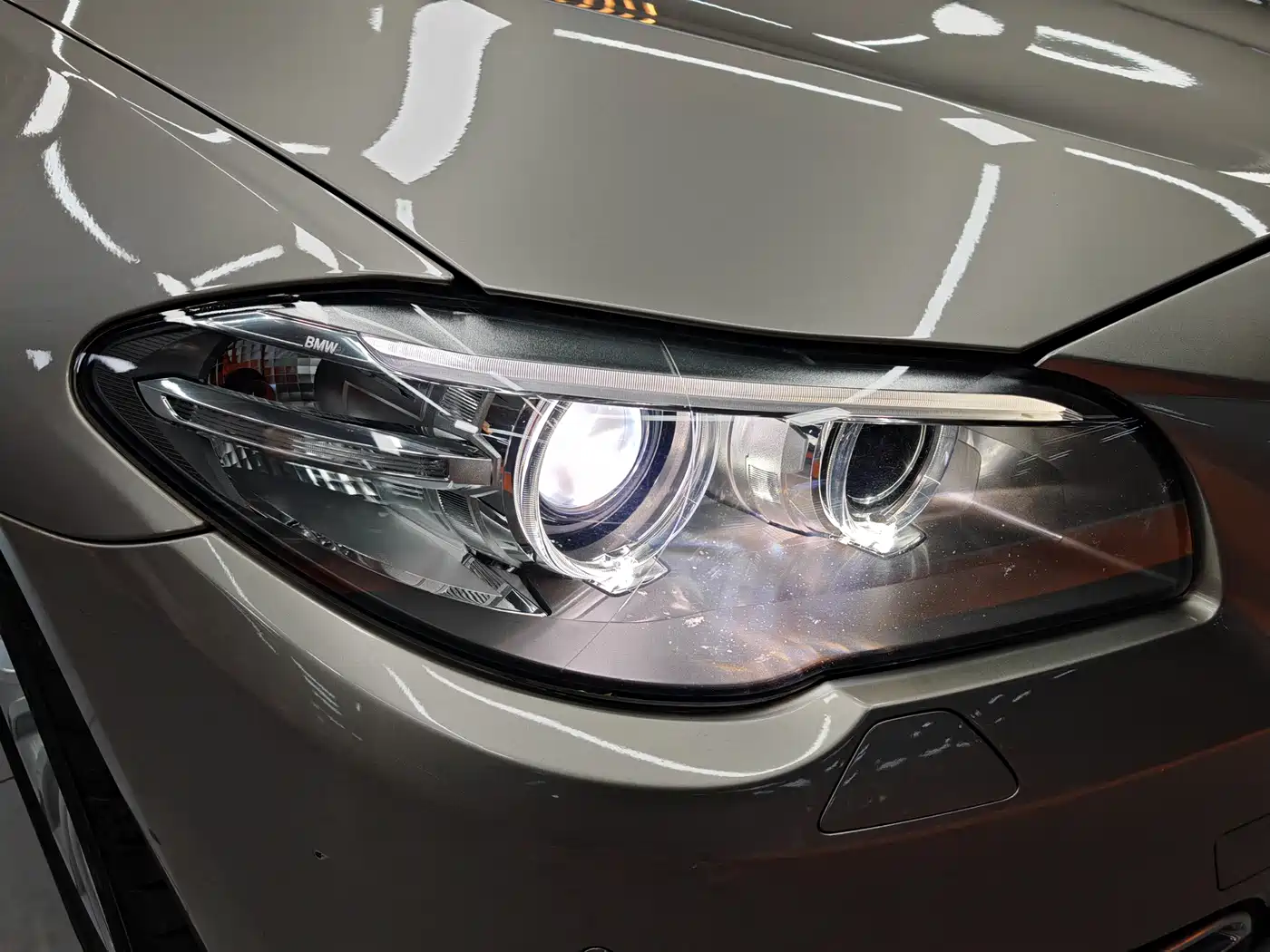 BMW 5 Series (Import) 2014 528i xDrive M Sport Wagon фото 7