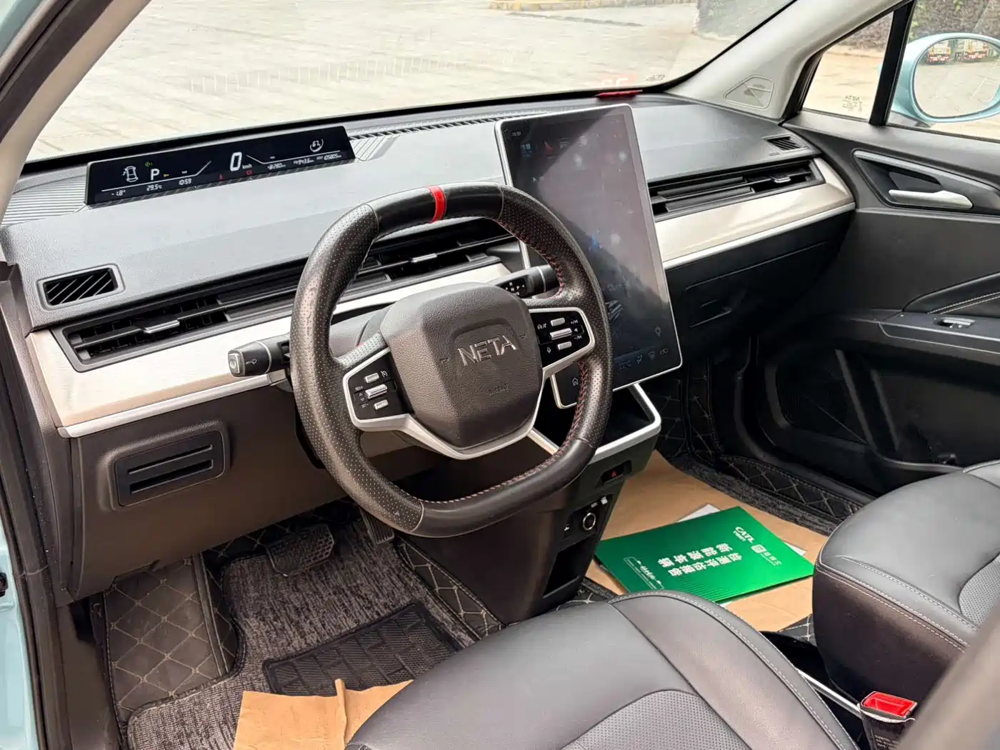 Nezha Auto Nezha V 2022 2022 Long Range Industry Custom Edition