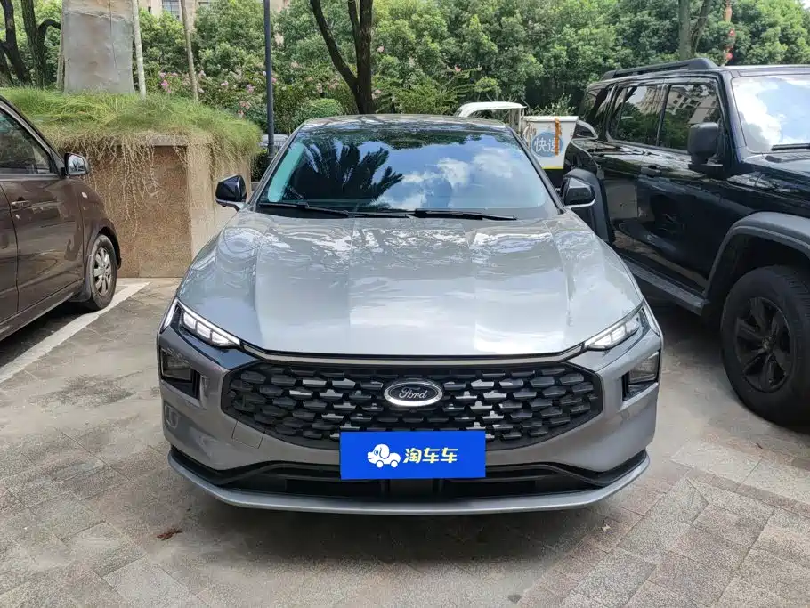 Ford Mondeo 2025 2025 2.0T EcoBoost Luxury